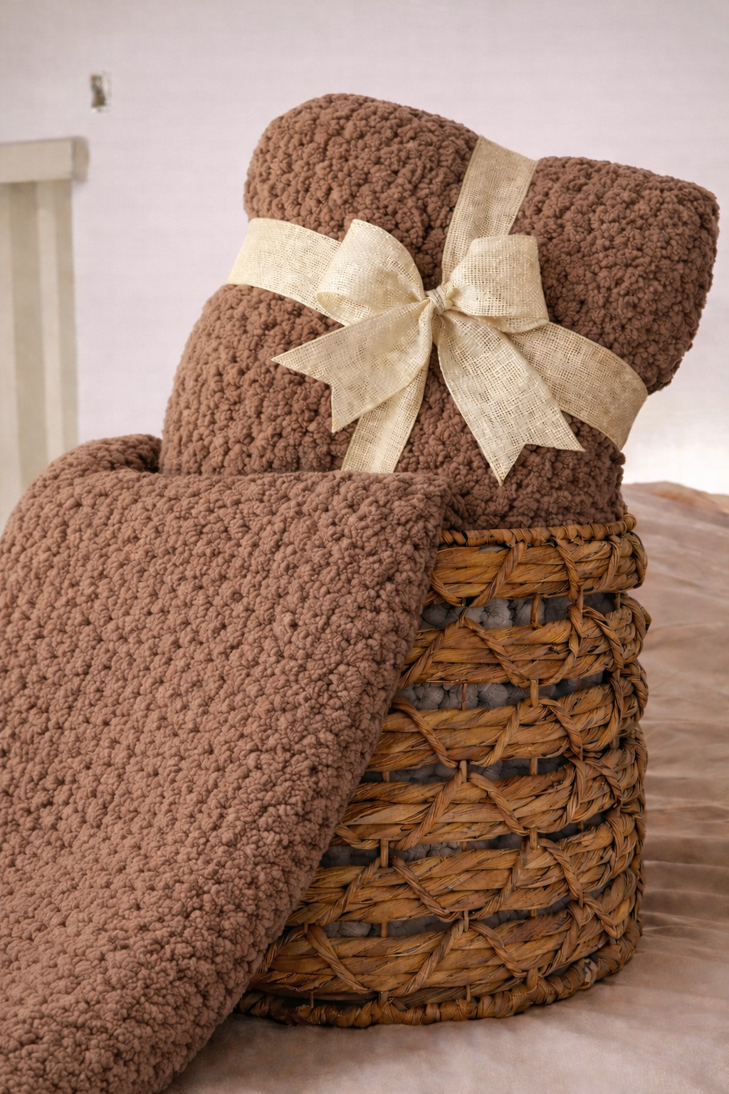 Signature Neutral Throw