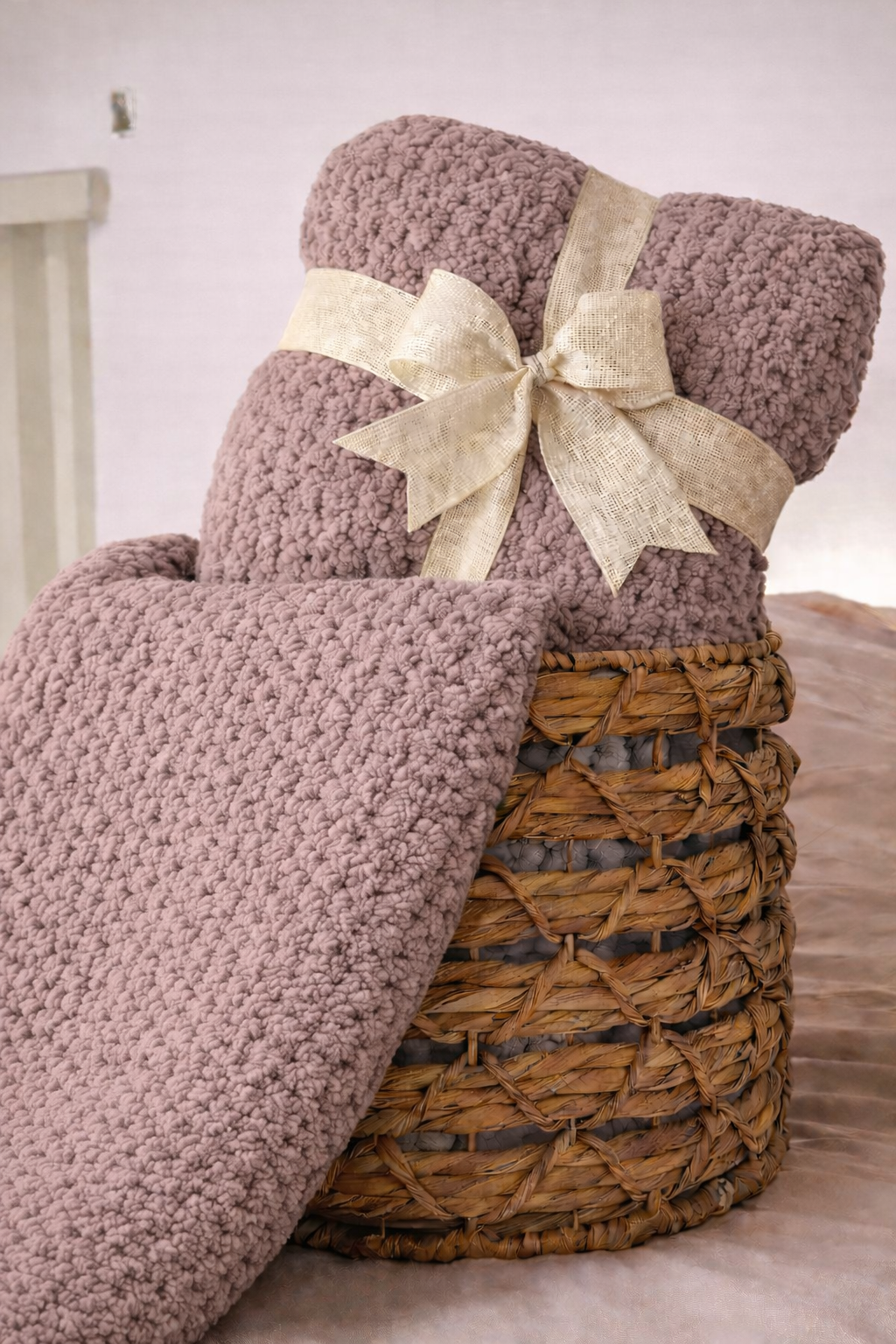 Signature Neutral Throw