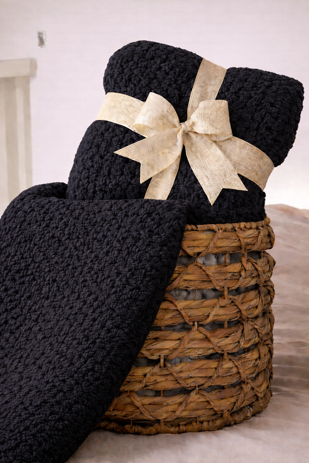Signature Neutral Throw