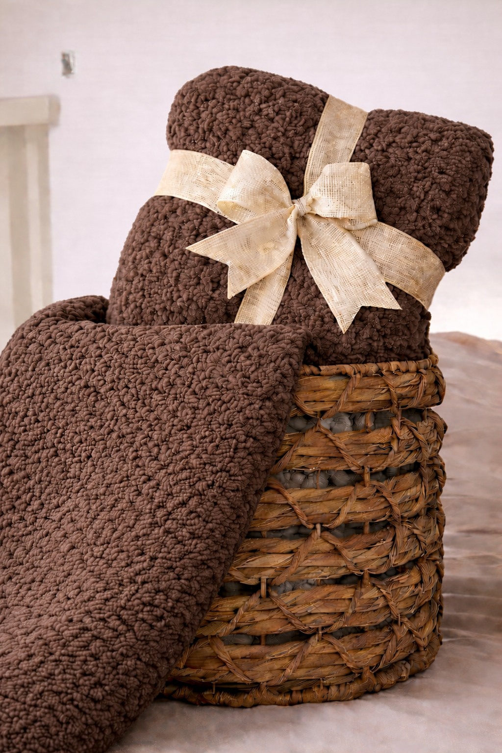 Signature Neutral Throw